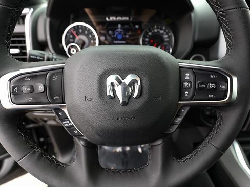 New 2026 RAM 1500 Big Horn AWD/4WD image 14