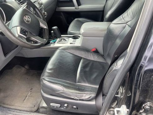 Used 2012 Toyota 4Runner SR5 w/ Convenience Pkg AWD/4WD image 5