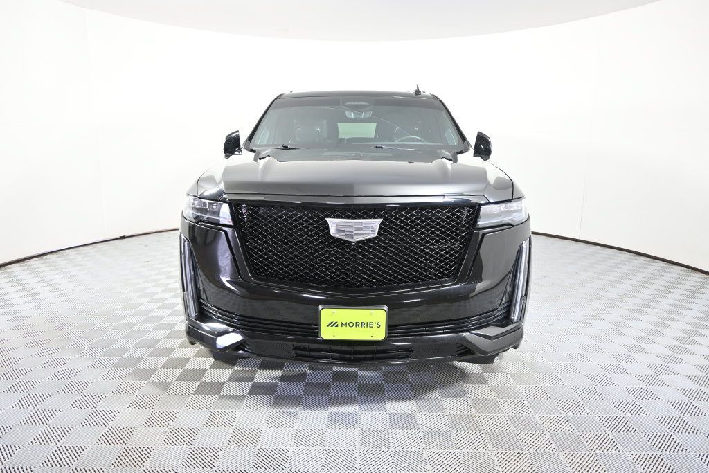 Used 2024 Cadillac Escalade Sport Platinum w/ LPO, ONYX Package AWD/4WD image 10