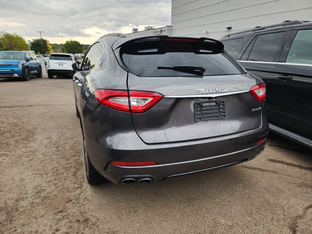 Used 2017 Maserati Levante w/ Sport Package AWD/4WD image 23