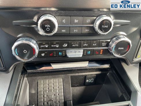 Used 2024 Ford F350 Lariat w/ Lariat Ultimate Package image 16