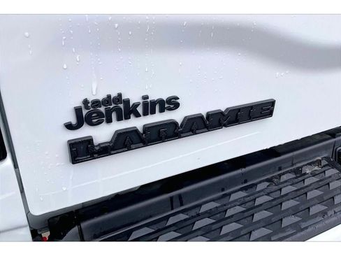 Used 2024 RAM 2500 Laramie w/ Night Edition image 9