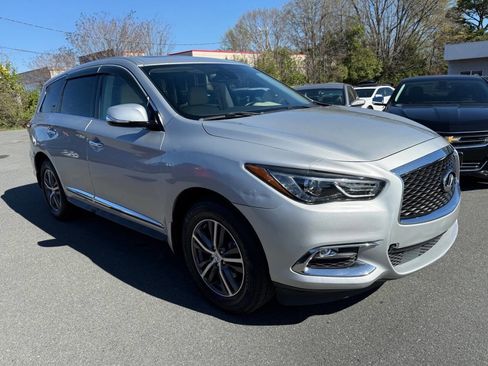 Used 2019 INFINITI QX60 Pure image 3