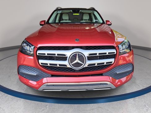 Used 2021 Mercedes-Benz GLS 450 4MATIC image 2
