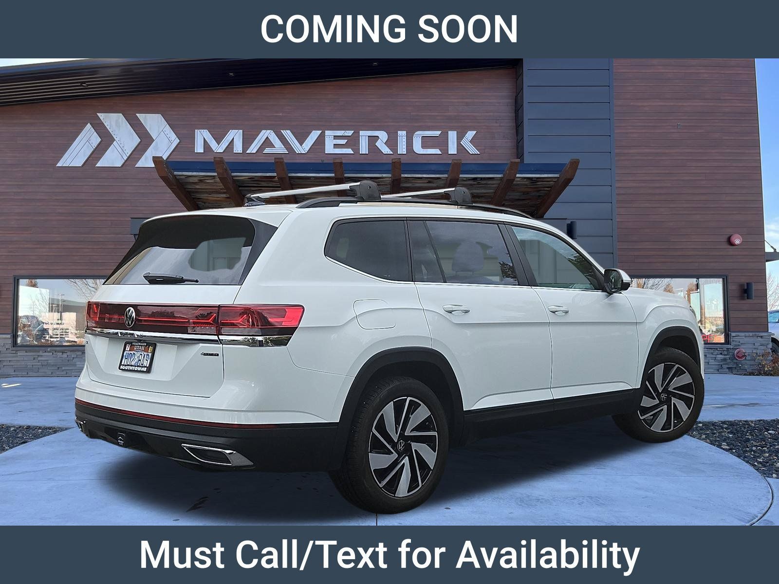 Used 2024 Volkswagen Atlas SE AWD/4WD image 4