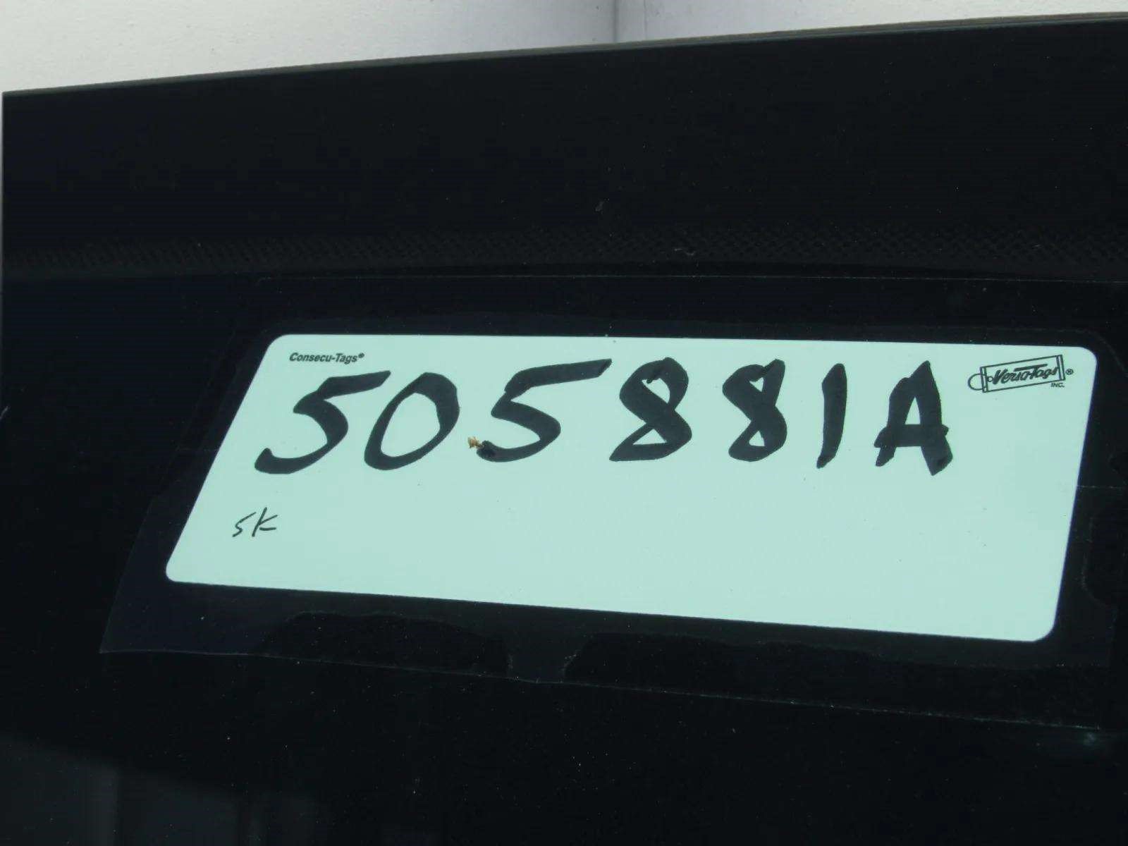 Used 2024 Chrysler Pacifica Touring-L FWD image 7