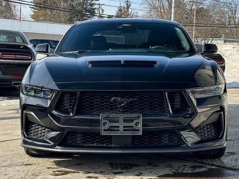 Used 2024 Ford Mustang GT Premium image 8