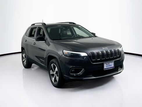 Used 2022 Jeep Cherokee Limited image 3