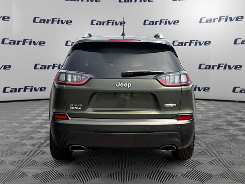 Used 2019 Jeep Cherokee Latitude Plus w/ Cold Weather Group AWD/4WD image 4