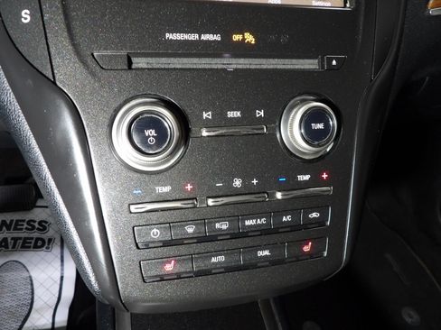 Used 2017 Lincoln MKC Select AWD/4WD image 13