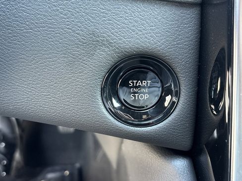 New 2025 Nissan Armada Platinum w/ Convenience Package image 29