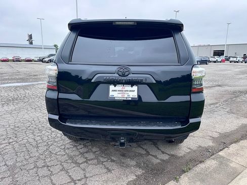 Used 2024 Toyota 4Runner SR5 Premium w/ Moonroof Package AWD/4WD image 7