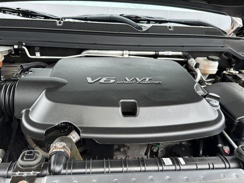 Used 2022 Chevrolet Colorado Z71 image 36