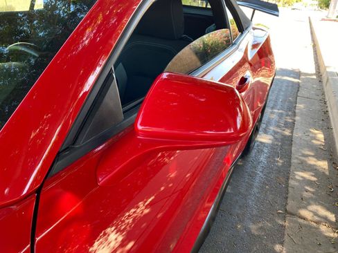 Used 2019 Chevrolet Camaro LT RWD image 15