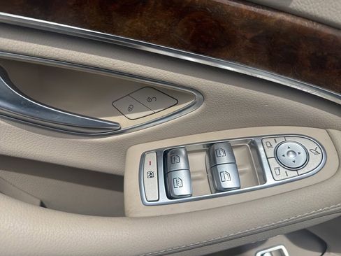 Used 2015 Mercedes-Benz S 550 4MATIC Sedan image 21