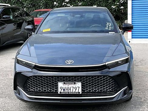 Certified 2026 Toyota Crown AWD/4WD image 2