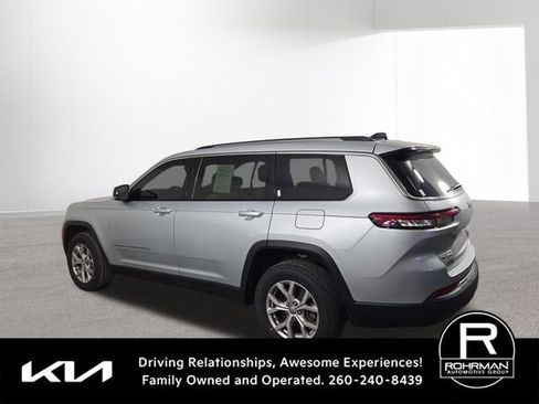 Used 2021 Jeep Grand Cherokee L Limited image 11