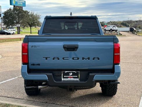 New 2026 Toyota Tacoma TRD Sport image 6