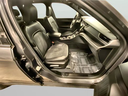 Used 2024 Jeep Grand Cherokee Altitude image 16