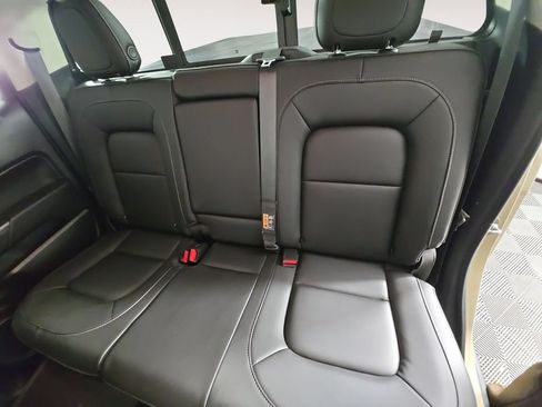 Certified 2022 Chevrolet Colorado ZR2 AWD/4WD image 15