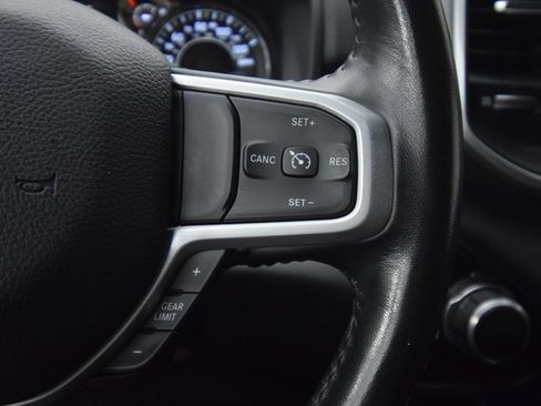 Used 2023 RAM 1500 Big Horn AWD/4WD image 36