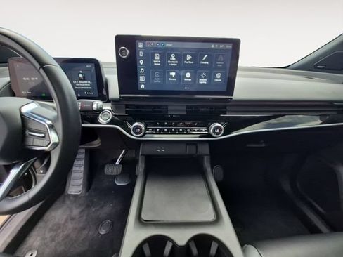 Used 2026 Honda Prologue Touring image 11