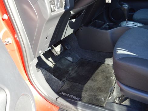 Used 2017 Mitsubishi Mirage ES image 13