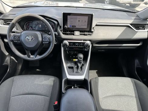 Used 2024 Toyota RAV4 XLE w/ Convenience Package FWD image 10