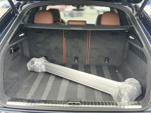 Used 2025 Audi Q8 Premium Plus image 6