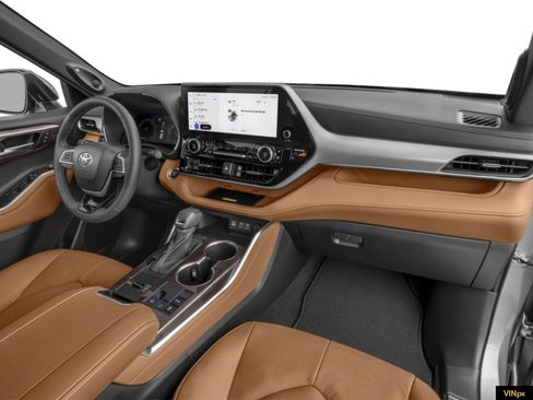 New 2026 Toyota Highlander Platinum image 5
