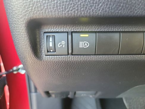 Used 2024 Toyota RAV4 XLE image 32