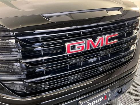 Used 2023 GMC Sierra 1500 Elevation w/ Elevation Premium Package image 29