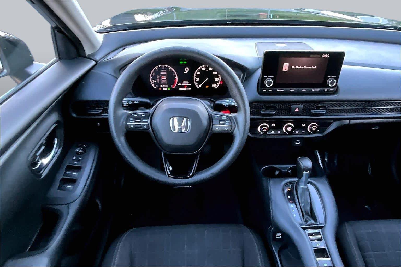 Used 2023 Honda HR-V LX image 6