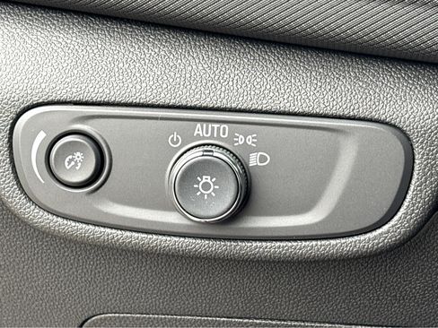 New 2026 Chevrolet TrailBlazer RS w/ Convenience Package image 12