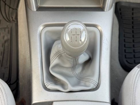 Used 2010 Subaru Forester 2.5X AWD/4WD image 11