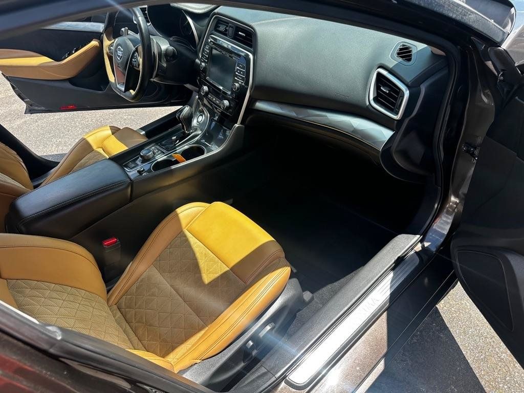 Used 2016 Nissan Maxima SR FWD image 14