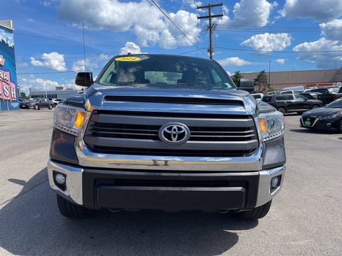 Used 2014 Toyota Tundra SR5 w/ TRD Off Road Package AWD/4WD image 5