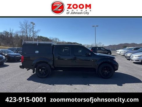 Used 2021 Nissan Frontier SV w/ Midnight Edition Floor Mats AWD/4WD image 1