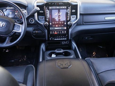 Used 2022 RAM 3500 Laramie AWD/4WD image 11