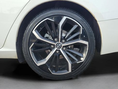 Certified 2024 Nissan Altima 2.5 SR image 35