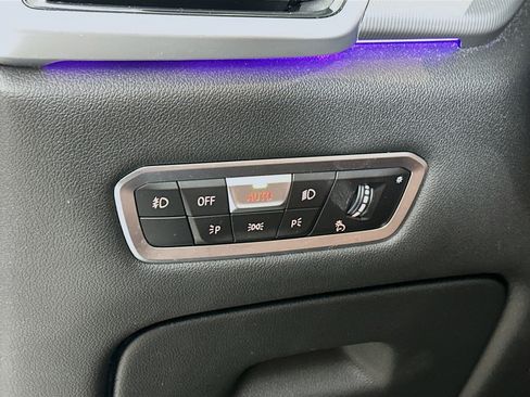 Used 2020 BMW X5 M50i w/ Executive Package image 10