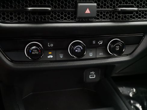 Used 2024 Honda HR-V LX image 23