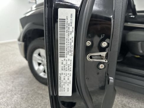 Used 2014 RAM 1500 Outdoorsman AWD/4WD image 14