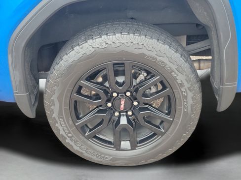 Used 2023 GMC Sierra 1500 Elevation w/ Elevation Premium Package AWD/4WD image 30