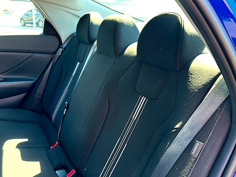 Used 2024 Hyundai Elantra SEL image 19