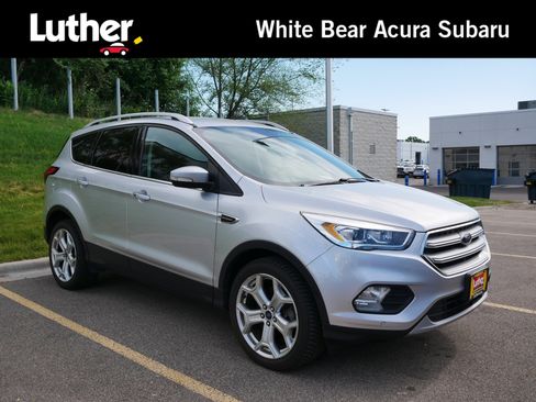 Used 2019 Ford Escape Titanium w/ U9j03 - Titanium Tow Package AWD/4WD image 1