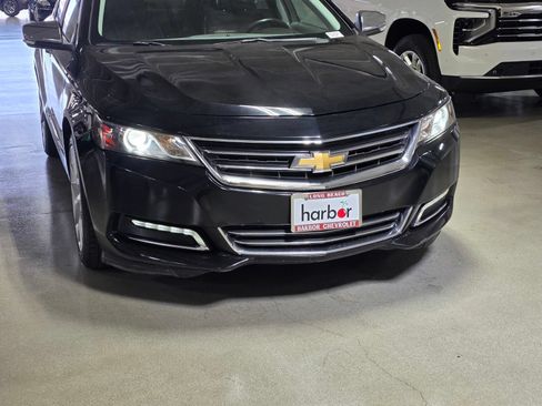 Used 2015 Chevrolet Impala LTZ FWD image 9