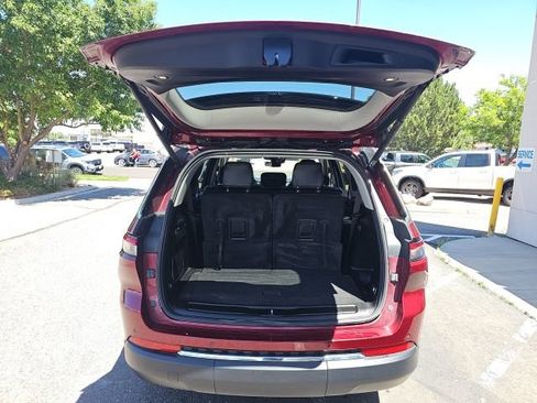 Used 2022 Jeep Grand Cherokee L Limited w/ Luxury Tech Group II AWD/4WD image 7