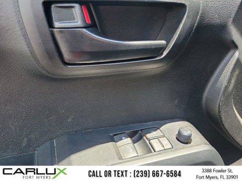 Used 2022 Toyota Tacoma SR image 23