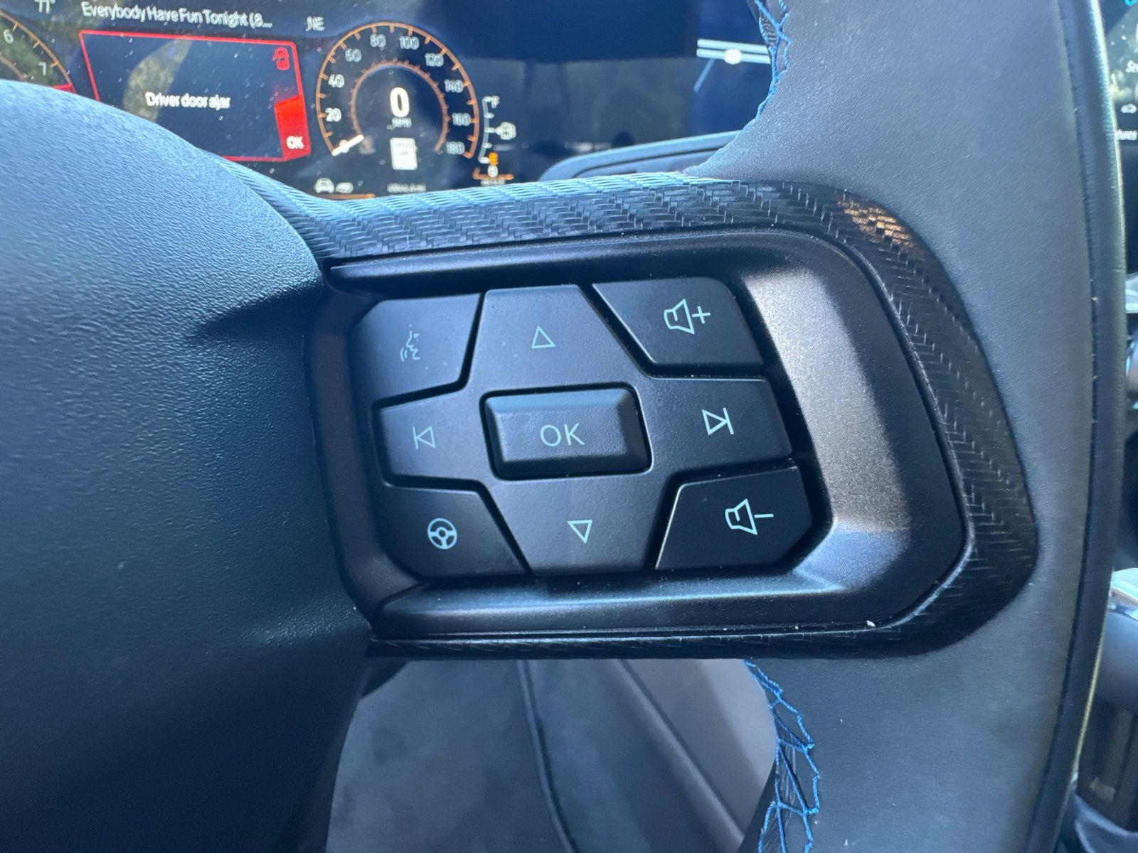 Used 2025 Ford Mustang Dark Horse RWD image 27